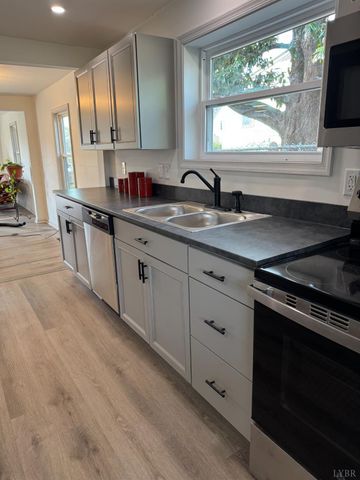 84 Polk Street, Lynchburg, VA 24504