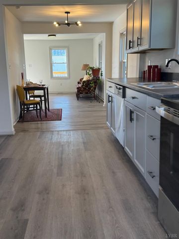 84 Polk Street, Lynchburg, VA 24504