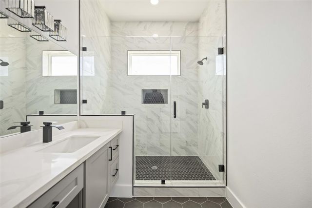 3022 Drew Street, Houston, TX 77004