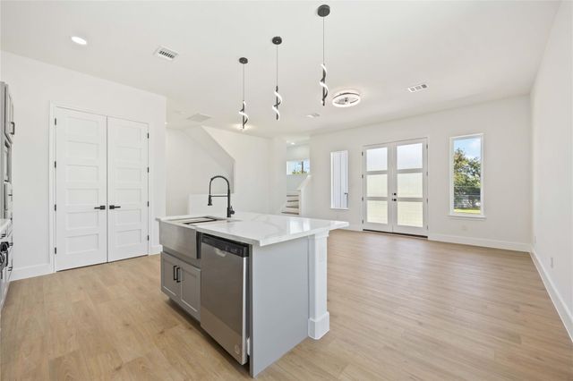 3022 Drew Street, Houston, TX 77004