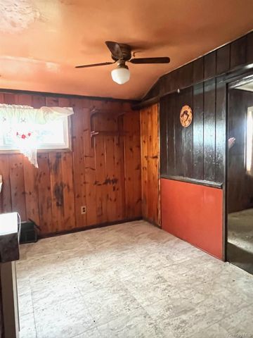 32 Cypress Street, Central Islip, NY 11722