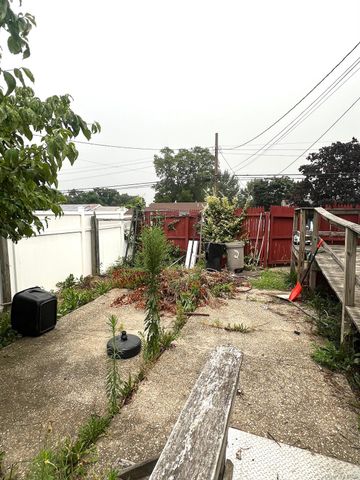 32 Cypress Street, Central Islip, NY 11722