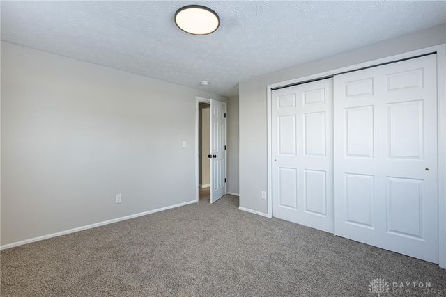 5260 Beechview Drive, Dayton, OH 45424