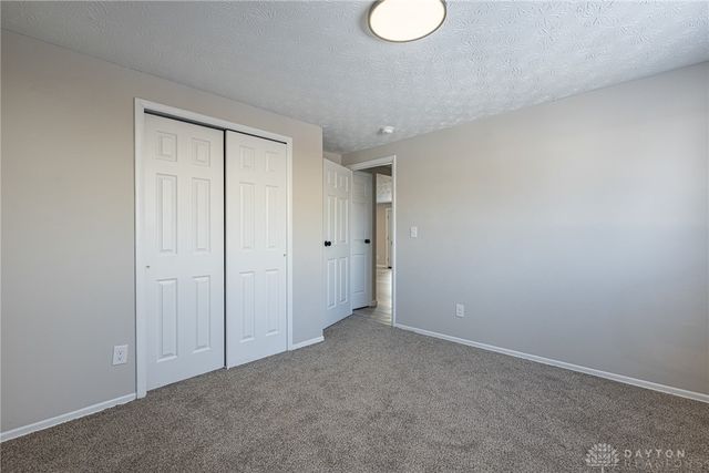 5260 Beechview Drive, Dayton, OH 45424