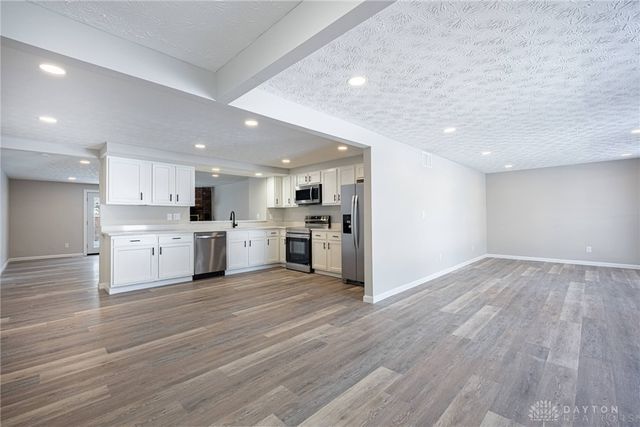 5260 Beechview Drive, Dayton, OH 45424