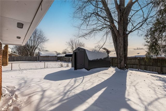 5260 Beechview Drive, Dayton, OH 45424