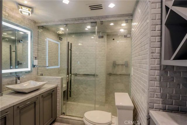 2160 Century Park East 706, Los Angeles, CA 90067