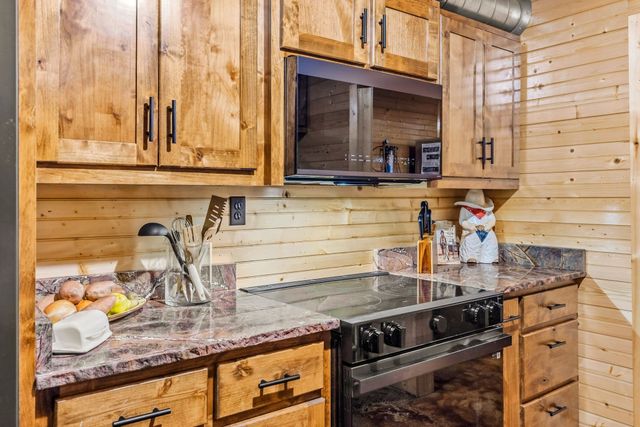 4274 FM 895, Cooper, TX 75432