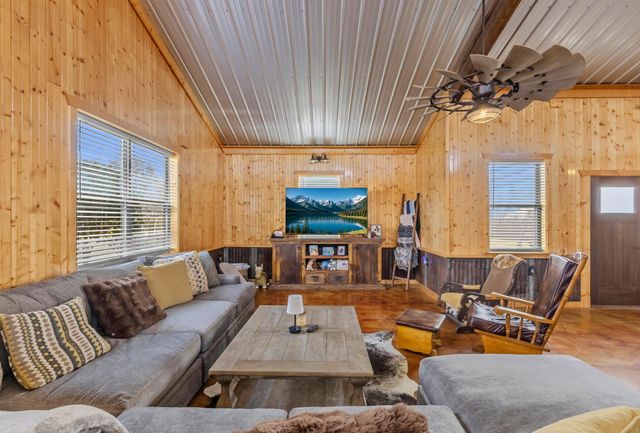 4274 FM 895, Cooper, TX 75432
