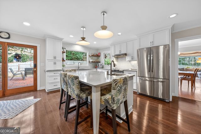 220 Tanglewood Drive, Athens, GA 30606