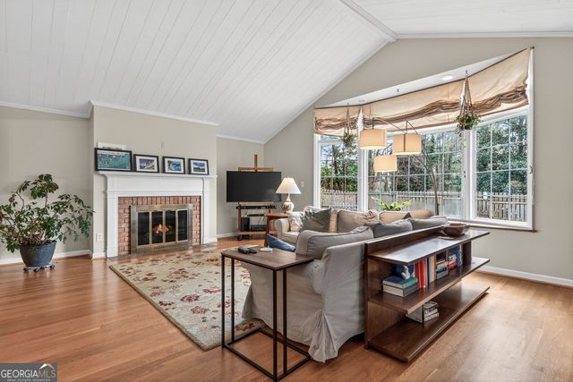 220 Tanglewood Drive, Athens, GA 30606