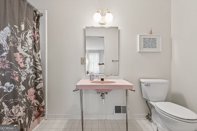 220 Tanglewood Drive, Athens, GA 30606