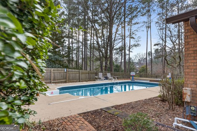 220 Tanglewood Drive, Athens, GA 30606