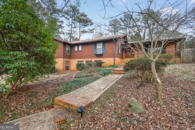 220 Tanglewood Drive, Athens, GA 30606