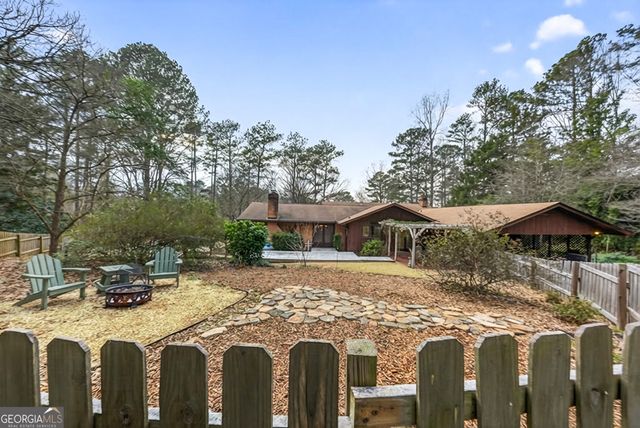 220 Tanglewood Drive, Athens, GA 30606