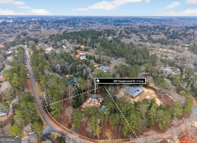 220 Tanglewood Drive, Athens, GA 30606
