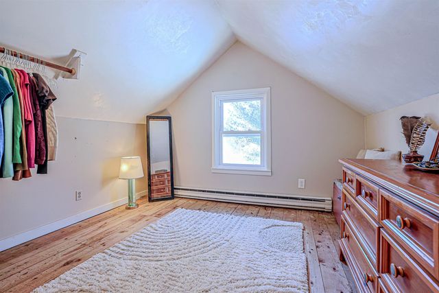 7 Mount Vernon Street, Nashua, NH 03064