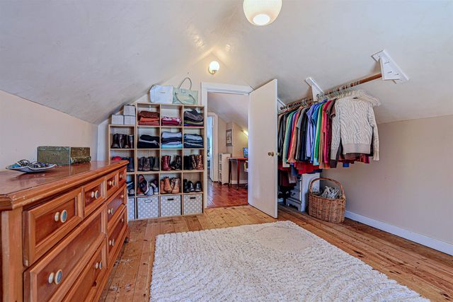 7 Mount Vernon Street, Nashua, NH 03064