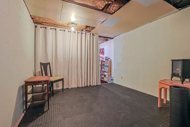 7 Mount Vernon Street, Nashua, NH 03064