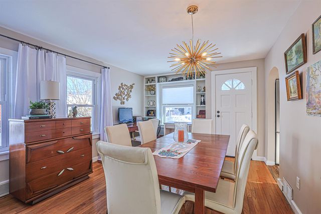 7 Mount Vernon Street, Nashua, NH 03064