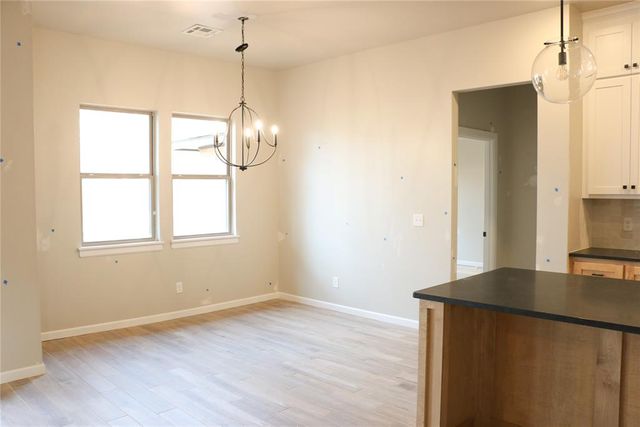 118 Mountain Laurel Way, Noble, OK 73068