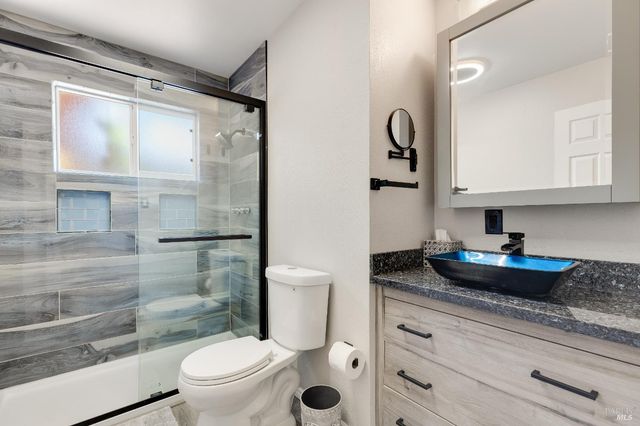 3500 Beckworth Dr, Napa, CA 94558