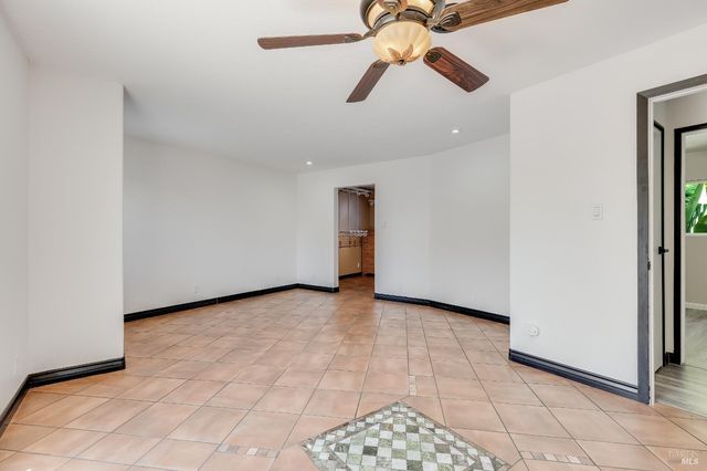 3500 Beckworth Dr, Napa, CA 94558