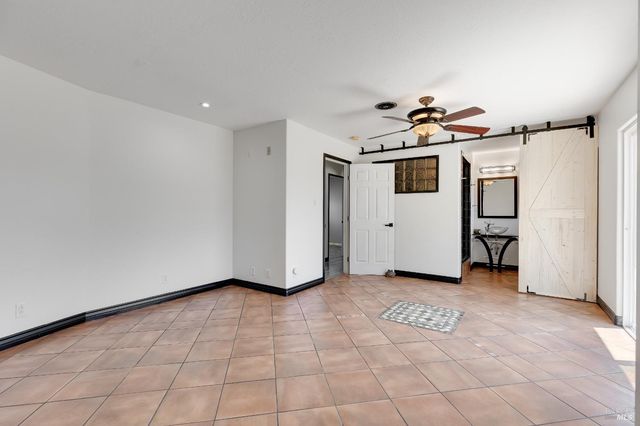 3500 Beckworth Dr, Napa, CA 94558
