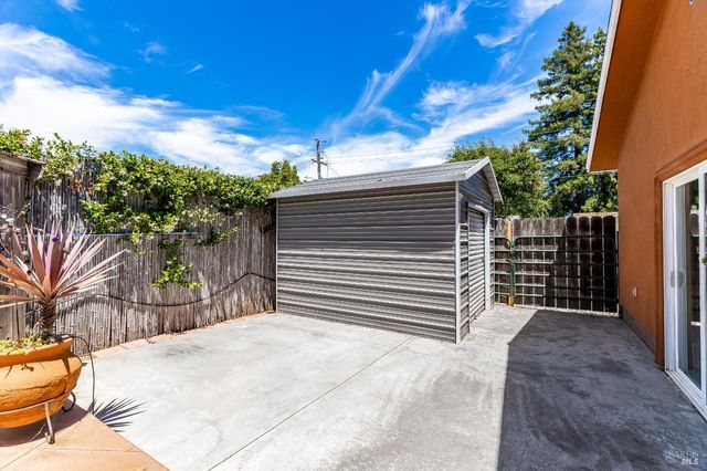 3500 Beckworth Dr, Napa, CA 94558