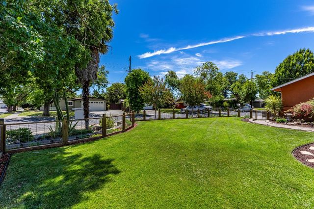 3500 Beckworth Dr, Napa, CA 94558