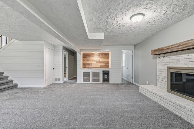 2127 W George Washington Boulevard, Davenport, IA 52804