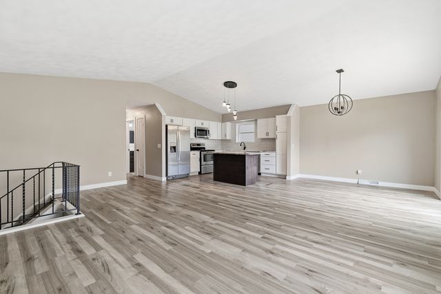 2127 W George Washington Boulevard, Davenport, IA 52804