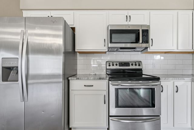 2127 W George Washington Boulevard, Davenport, IA 52804
