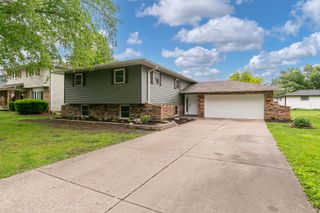2127 W George Washington Boulevard, Davenport, IA 52804