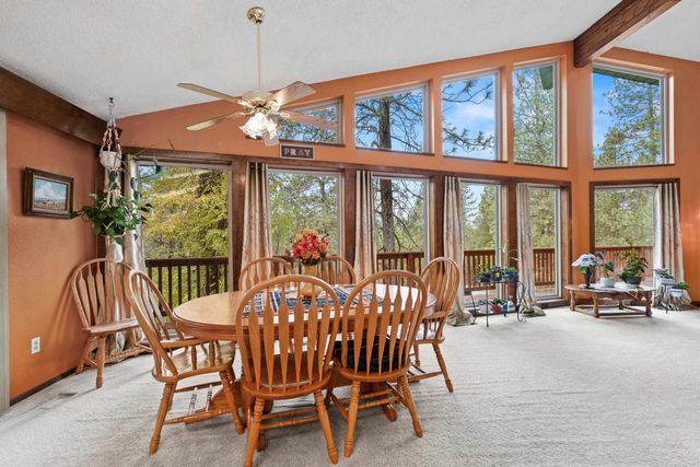 32302 N Hardesty Rd, Chattaroy, WA 99003