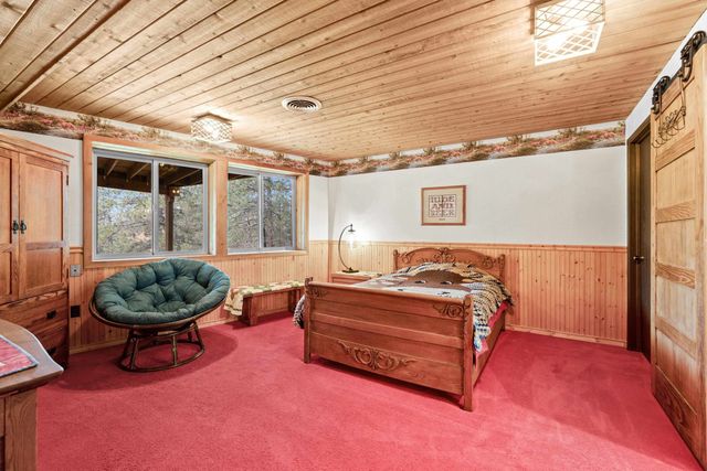 32302 N Hardesty Rd, Chattaroy, WA 99003