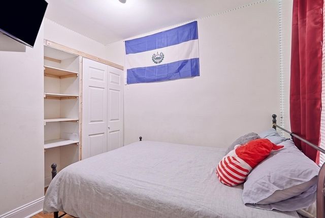 259 Chelsea St, Boston, MA 02128
