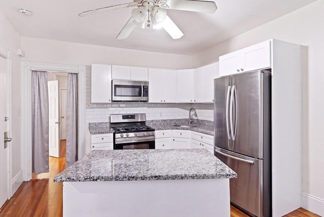 259 Chelsea St, Boston, MA 02128