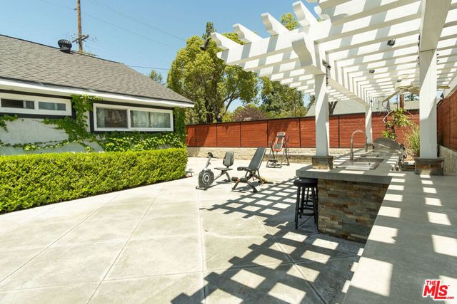 304 S Cataract Avenue, San Dimas, CA 91773