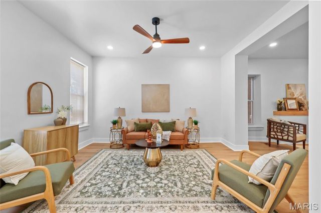 4452 Gibson Avenue, St Louis, MO 63110
