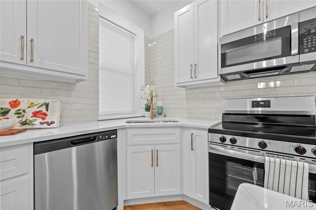 4452 Gibson Avenue, St Louis, MO 63110