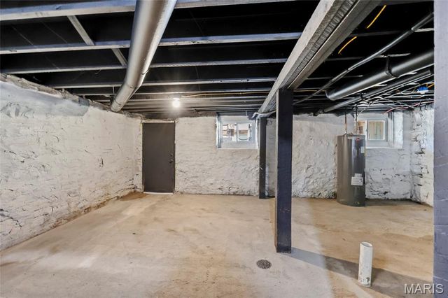 4452 Gibson Avenue, St Louis, MO 63110