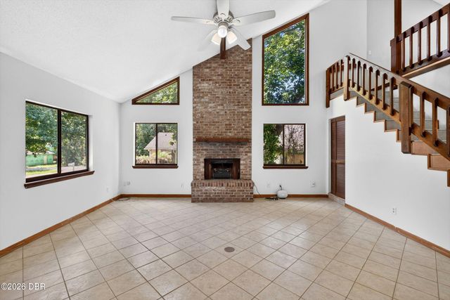 160 Inglewood Court, Ormond Beach, FL 32174