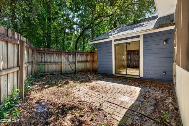 160 Inglewood Court, Ormond Beach, FL 32174