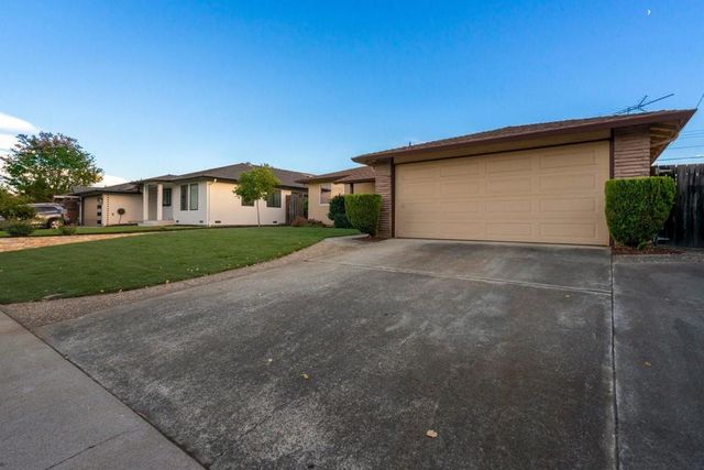 2827 Gazelle Drive, Campbell, CA 95008