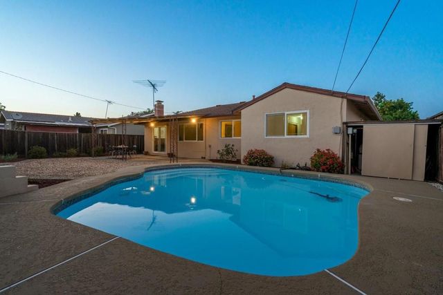 2827 Gazelle Drive, Campbell, CA 95008
