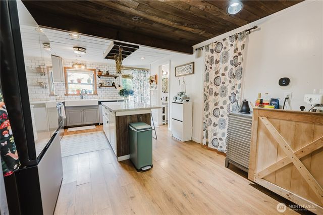 38908 NE Amboy Road, Yacolt, WA 98675