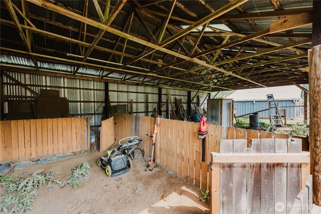 38908 NE Amboy Road, Yacolt, WA 98675