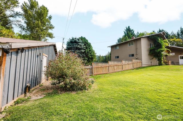 38908 NE Amboy Road, Yacolt, WA 98675