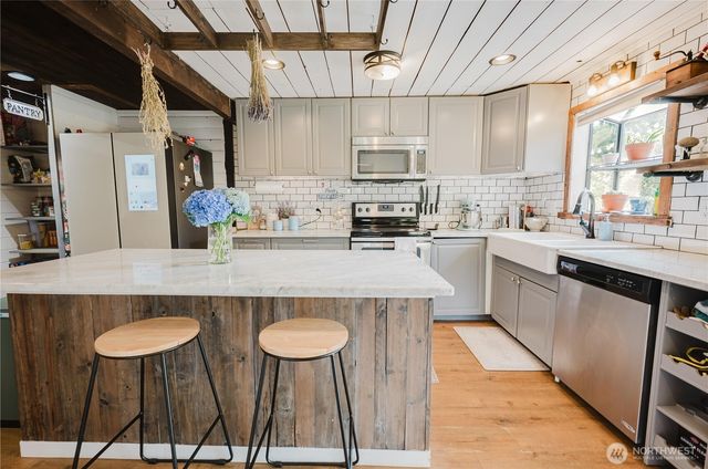 38908 NE Amboy Road, Yacolt, WA 98675